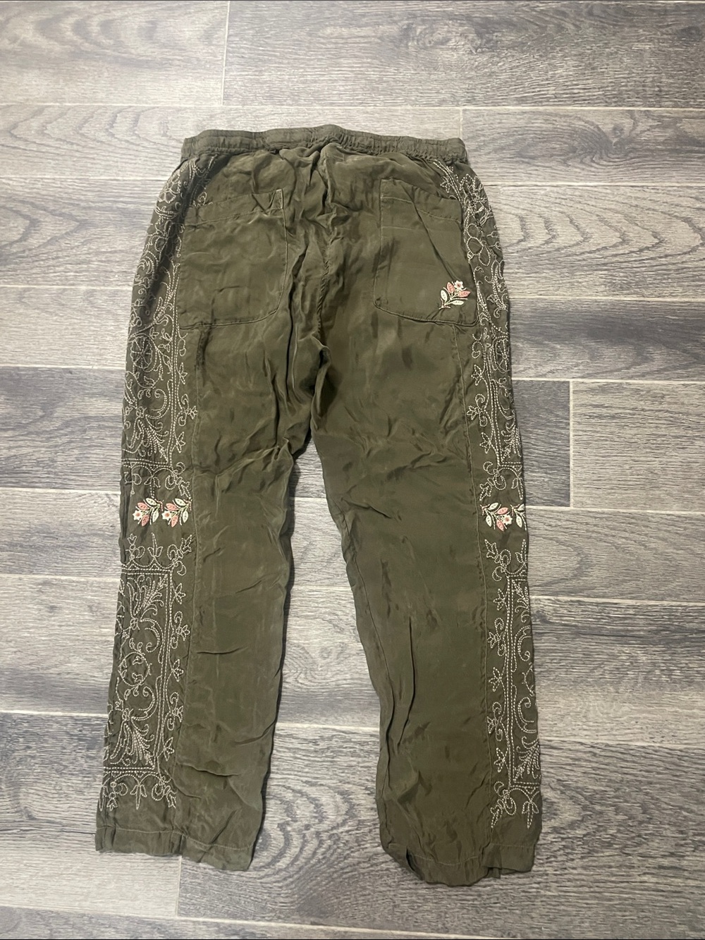 Johnny Was Embroidered Olive Green Pants - Picture 5 of 6
